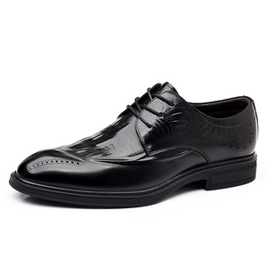 Chaussures décontractées noires en cuir véritable à bout pointu, lacets, semelle extérieure en caoutchouc antidérapante, semelle intermédiaire en EVA, solides, vente en gros - Product Image 1