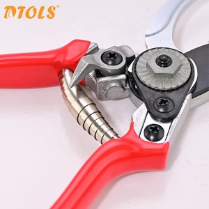 Long Reach Pruning Shears Sharp Pointed Blade Spring-Loaded Non-Slip Handle for Fruit Tree Bonsai Shrub Trimming Bulk Wholesale - Product Image 2