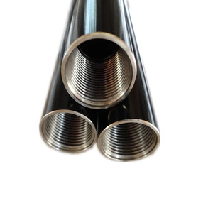 <span class=keywords><strong>Tube</strong></span> en aluminium <span class=keywords><strong>fileté</strong></span> à l'intérieur, personnalisation numérique - Product Image 1