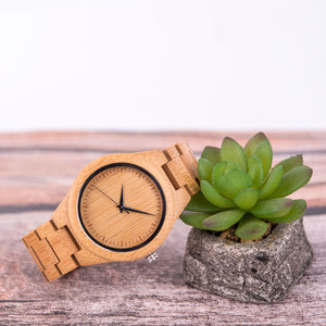 Orologio Sportivo da <span class=keywords><strong>Uomo</strong></span> <span class=keywords><strong>di</strong></span> Alta Qualità con Movimento al Quarzo Giapponese MIYOTA 2035 C23, Scatola in Legno <span class=keywords><strong>di</strong></span> Bambù 21CM, Quadrante con Lancette alla Moda - Product Image 2