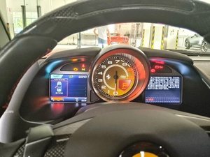 Ferrari 812 2022 6.1-8L <span class=keywords><strong>V12</strong></span> Aspirata Naturalmente, Cambio Automatico, Tetto Panoramico, Sedili in Pelle, <span class=keywords><strong>Auto</strong></span> Usata da Esportazione - Product Image 4
