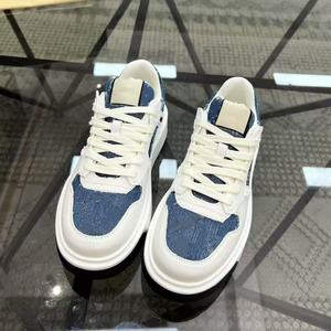 Chaussures décontractées bleues sur mesure de créateur haut de gamme, antidérapantes, confortables, élégantes et polyvalentes pour hommes - Product Image 2