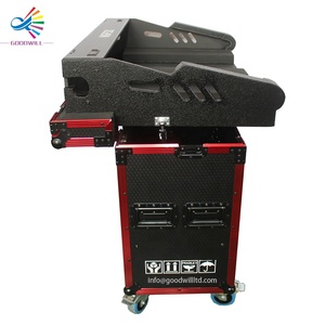 Flight Case Personalizzato Goodcase Rosso con Strisce in Alluminio per Console di Mixaggio Yamaha MGP32x - Product Image 5