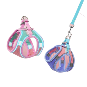 2023 nuovo design alla moda imbracatura per animali domestici e guinzaglio per cani accessori per cani di lusso altamente riflettenti - Product Image 1