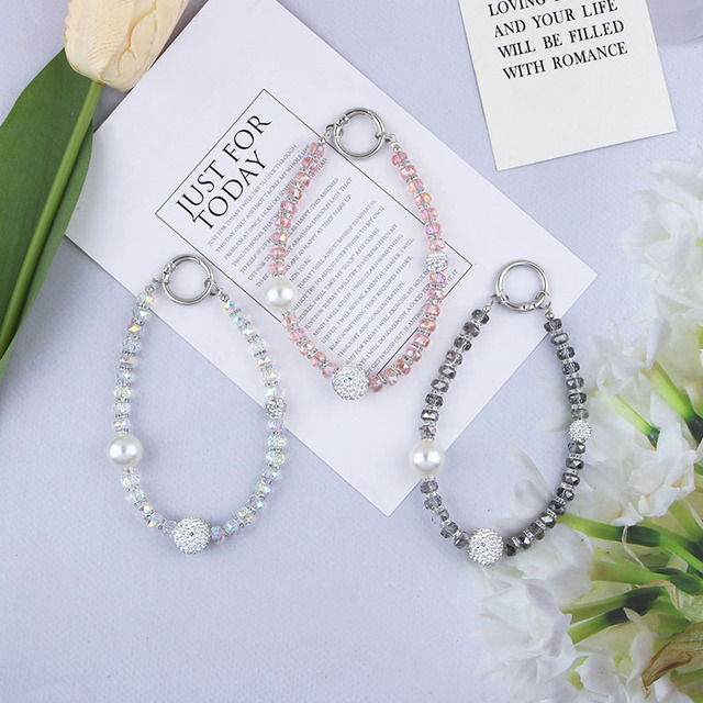Simple High-end Rhinestone Pearl Mobile Phone case Short Chain Versatile Bag Trinket Hanging Chain Camera Chain for Women