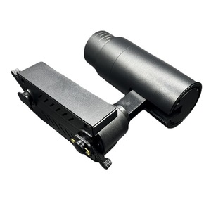ไฟติดตามแบบ LED สีดำ 6000K แสงเดย์ไลท์ ป้องกันน้ำ IP20 วัสดุพลาสติก สำหรับร้านค้าปลีก อายุการใช้งาน 30000 ชั่วโมง ใช้ไฟ AC 220V CRI90 ปรับความสว่างได้ - Product Image 4