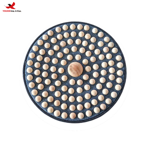 Alfombrilla de acupresión de madera maciza para masaje de pies, de material seco, para terapia de acupresión en la planta del pie y puntos de acupuntura, GZ RTS, para pedidos mixtos al por mayor - Product Image 1