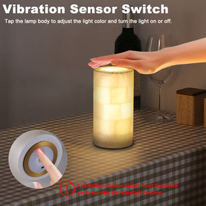 Lámpara de Mesa Recargable de Alabastro, Luces <span class=keywords><strong>LED</strong></span> RGBW Inalámbricas con Control Remoto, Lámpara de Mesa Recargable para Restaurantes, 4000 mAh - Product Image 2