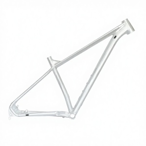 Cuadro de bicicleta de carretera de aluminio de 26 pulgadas con suspensión trasera rígida, freno de disco, <span class=keywords><strong>desviador</strong></span> <span class=keywords><strong>delantero</strong></span> de 7 velocidades y peso ligero - Product Image 3