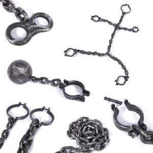 Accessoires <span class=keywords><strong>de</strong></span> fête d'Halloween, déguisement, accessoires <span class=keywords><strong>de</strong></span> déguisement, chaîne d'Halloween, menottes en plastique, liens <span class=keywords><strong>de</strong></span> prison - Product Image 1