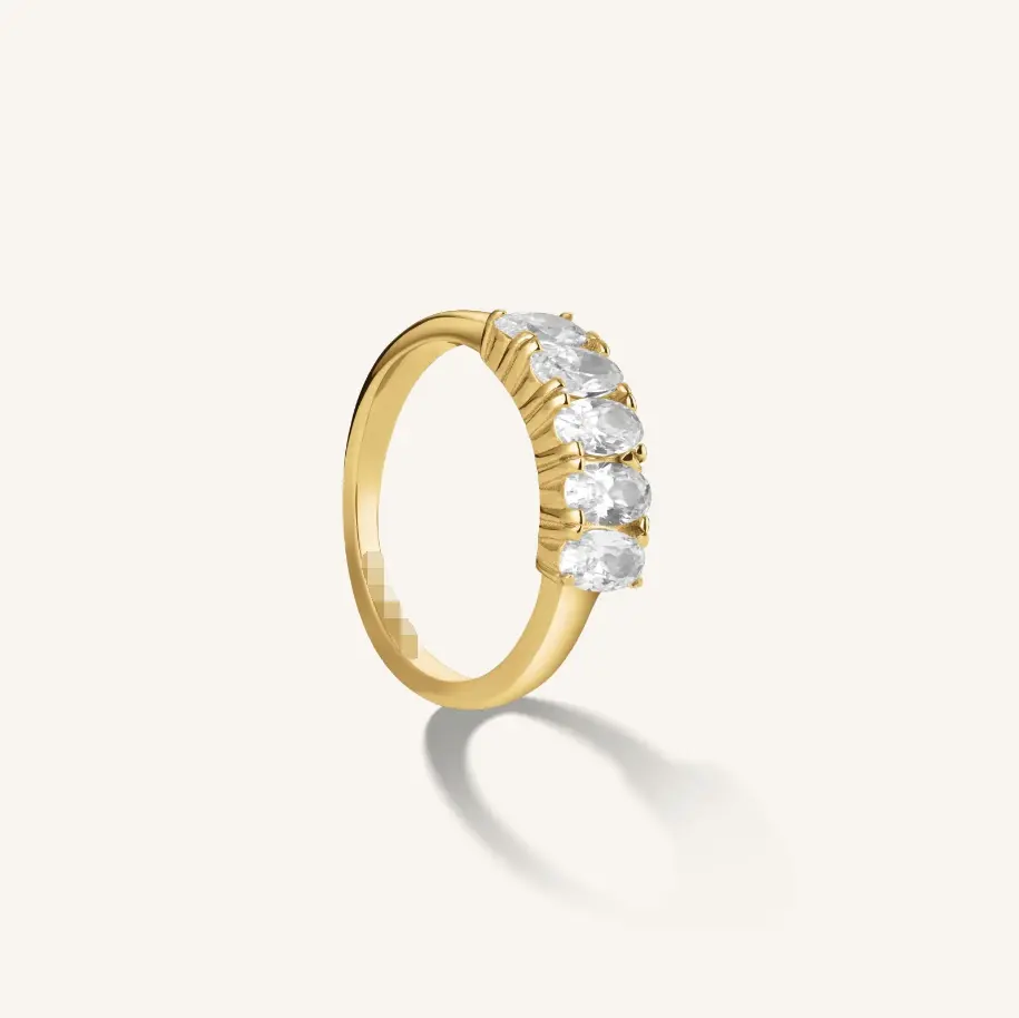 Ispirare gioielli di alta fabbrica all'ingrosso forma ovale laboratorio zircone anello di fidanzamento semplice diamante anello di cristallo diverso zircone