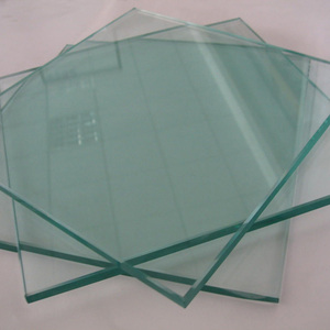 Verre flotté transparent sur mesure <span class=keywords><strong>de</strong></span> 3 mm, 4 mm, 5 mm, 6 mm pour étagères <span class=keywords><strong>de</strong></span> réfrigérateurs à <span class=keywords><strong>vin</strong></span> et dessus <span class=keywords><strong>de</strong></span> table – Fabrication chinoise - Product Image 5