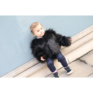 Pisello baby cappotto in pelliccia sintetica nera per bambini - Product Image 3