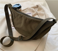 Sac banane tendance en nylon pour femme, sac de poitrine de voyage imperméable, sac à bandoulière mode