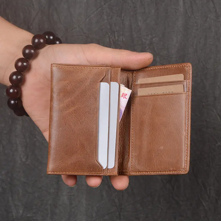 Carteira masculina de couro legítimo, carteira masculina compacta feita em couro legítimo, com dobra central e compartimento para cartões