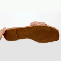 Nouvelles sandales plates pour femmes, style été, personnalisables, antidérapantes, semelles souples, confortables, durables et légères