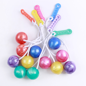 Hot Selling Educational Plastic Click Clacker Pro Lato Lato Spielzeug bälle auf einer Schnur mit Licht für Kinder Verpackung in der Tasche - Product Image 3