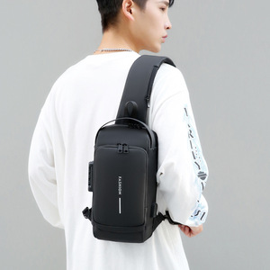 Échantillon gratuit Sac de poitrine antivol imperméable personnalisé avec logo Sac bandoulière pour homme Sac bandoulière pour homme - Product Image 3
