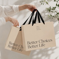 Sacs cadeaux en papier kraft de luxe personnalisés pour vêtements, sacs d'emballage avec poignée, papier couché imprimé avec logos pour les entreprises