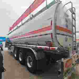 China Fabricado Heavy <span class=keywords><strong>Duty</strong></span> 3 Ejes 40000 litros 50000 Litros Combustible de aceite Camión cisterna Semi Remolque - Product Image 4