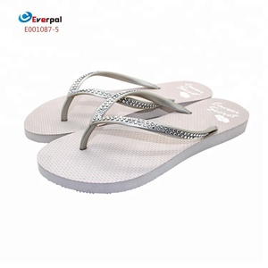 Wholesale <strong>Flip</strong> <strong>Flops</strong> Plain <strong>White</strong> with Rhinestones Cushioning Features Fashion Trend for Summer Spring and Autumn Seasons - Product Image 3