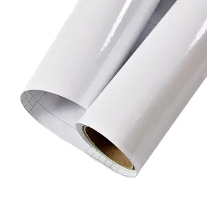 Rouleau de vinyle auto-adhésif blanc amovible pour extérieur en PVC éco-solvant brillant/mat imprimable
