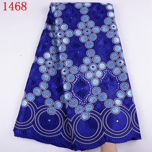 Dentelles <span class=keywords><strong>Suisse</strong></span> Voile en <span class=keywords><strong>Suisse</strong></span>, Tissus de Dentelles Nigérianes, Tissus de Dentelles Africaines de Haute Qualité, 5 Yards pour Robe de Mariée 1468 - Product Image 4