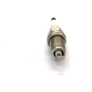 Bougie d'allumage Iridium d'usine 90919-01168 PK16R11 pour Toyota Corolla Vios Crown Prius, OEM transfrontalier disponible - Product Image 1