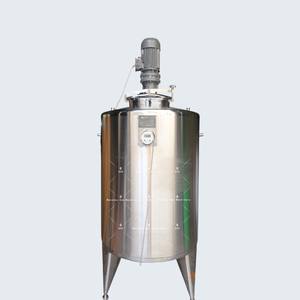 Réservoir de mélange de boissons en acier inoxydable de 200 L avec agitateur pour jus et boissons gazeuses. - Product Image 1