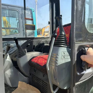 รถขุดมือสอง Komatsu PC55 ขนาด 5.5 ตัน ได้รับการรับรองมาตรฐาน CE รถขุดไฮดรอลิกแบบตีนตะขาบขนาดเล็ก สภาพดีเยี่ยม พร้อมขาย - Product Image 5