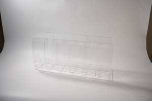 Expositor de acrílico transparente al por mayor con 6 ranuras para paquetes de refuerzo, fácil de montar, para tarjetas TCG, ideal para tiendas minoristas y colecciones de tarjetas. - Product Image 3