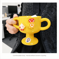 Tasse trophée en céramique artisanale avec double poignée, design médaille Kawaii, compatible micro-ondes et lave-vaisselle, cadeau créatif pour le bureau