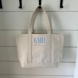 حمل هدايا زفاف مطرز أنيق-شعار مخصص لهدايا وصيفة العروس - Product Image 1