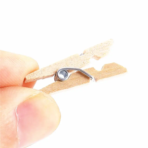 Offre Spéciale pinces à <span class=keywords><strong>linge</strong></span> en bois décoratives Clips photo Flexible petit design en bois pour le salon et l'armoire - Product Image 5