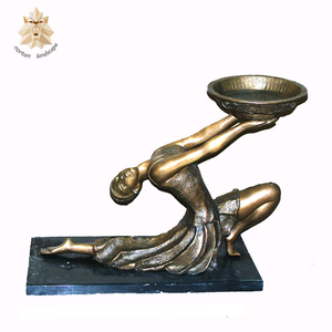 Jardinières de luxe modernes sculptées à la main, statues de chérubins en bronze, style pot de fleurs, petits anges en métal, sculpture en laiton - Product Image 4