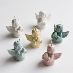 Porte-bâton d'encens en céramique Angel-Ailes peintes à la main avec bordure dorée, décoration zen pour la maison et la méditation - Product Image 1