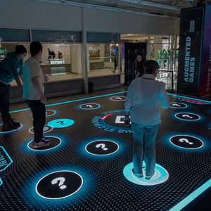 Jeu de projection au sol interactif en réalité augmentée pour salle de sport numérique IA, multijoueur en intérieur pour parc d'attractions - Product Image 3