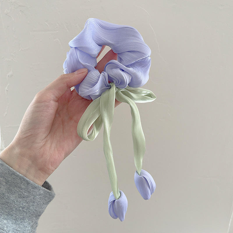 ผูกผมทิวลิปสีม่วง