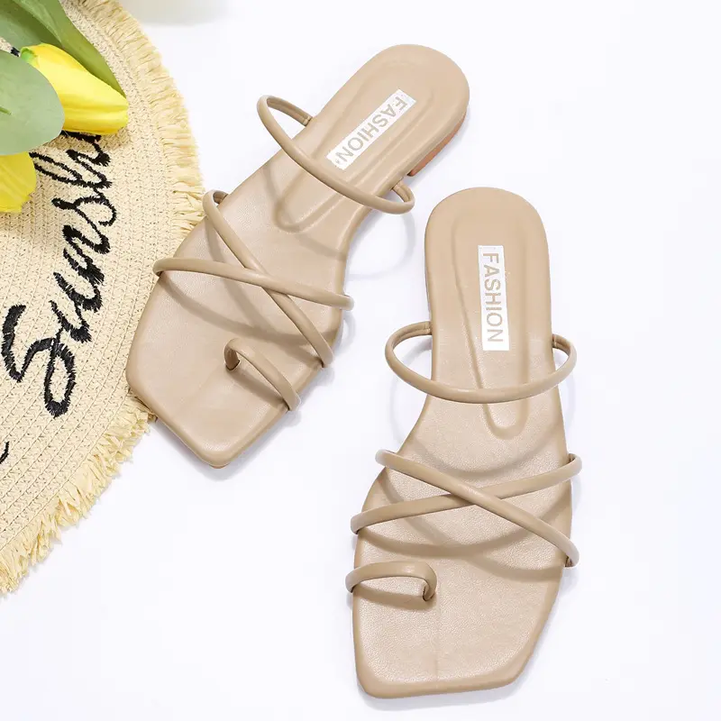 2022 Fashion Flat Square Toe Strap Flip-flops Women Sandals Flip Flops Slippers Ladies' Summer Beach Sandals