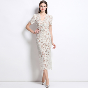 Vendita calda estate nuova gonna leggera di lusso con scollo a V in pizzo con fiocco abito da <span class=keywords><strong>donna</strong></span> <span class=keywords><strong>abbigliamento</strong></span> <span class=keywords><strong>donna</strong></span> all'ingrosso - Product Image 4