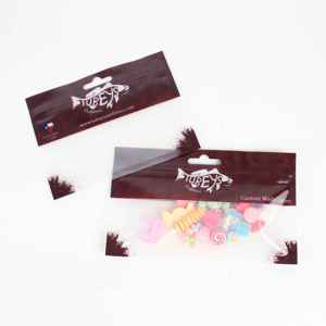Sacs à leurres de pêche personnalisés, pochettes refermables avec fenêtre transparente pour leurres souples, vers et leurres nageurs - Product Image 1