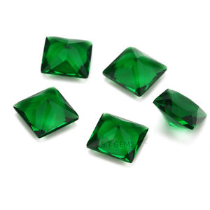 Preziosa pietra sintetica verde <span class=keywords><strong>smeraldo</strong></span> pietra di vetro taglio quadrato pietra di vetro per gioielli - Product Image 3
