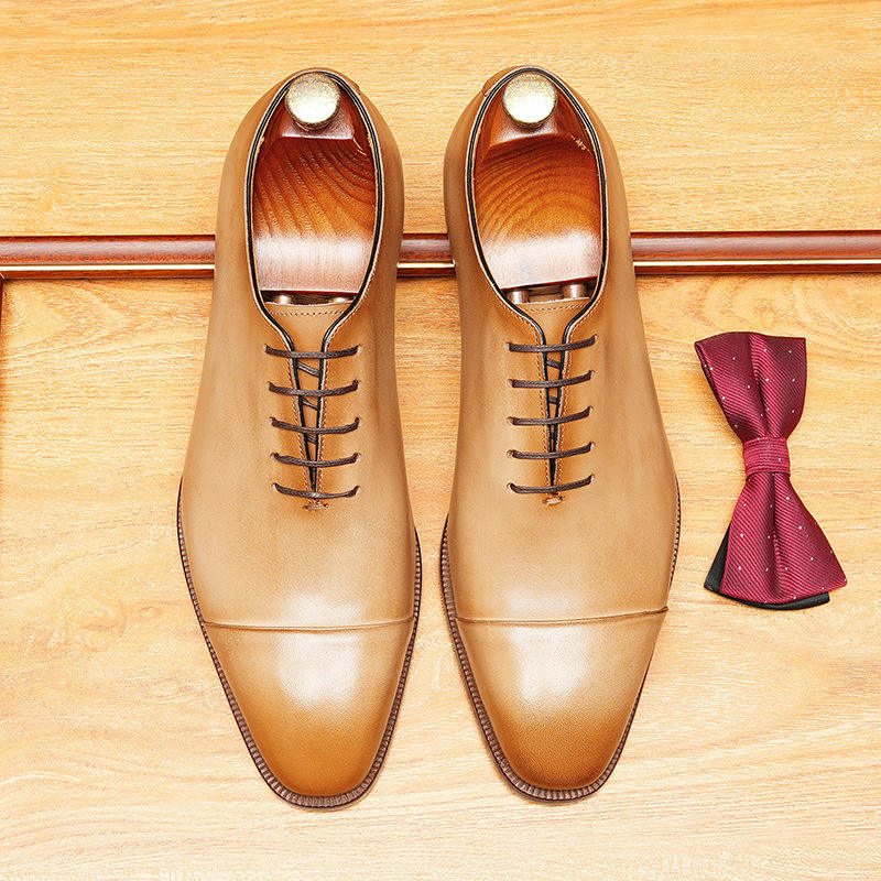 สีน้ำตาล