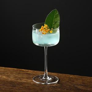 Stile europeo all'ingrosso stile unico creativo Vintage bar Martini gelato coupé rosa Cocktail bicchieri per la festa di nozze - Product Image 6