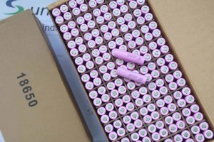 18650 21700 3.6V <b>3.7V</b> 2000 2200 2500 2600mAh 3000 3200 3400mAh Lithium-Ion <b>Battery</b> for Electric Bicycles Electric Scooter Cells - Product Image 4