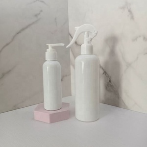 Wholesale PET Plastic Black White 200 250 300 ml <b>200ml</b> 250ml 300ml Trigger Spray Mist <b>Bottles</b> for Hair Cleaner - Product Image 2