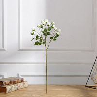 Vente en gros de mini roses artificielles en soie à plusieurs bourgeons pour bouquets de mariage, fêtes et décoration intérieure