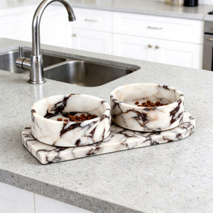 Comedero para Perros de Mármol Calacatta Viola, Comedero Antideslizante para Perros y Gatos, Plato para Mascotas con Peso Antivuelco, Platos Duraderos para Comida y Agua - Product Image 1