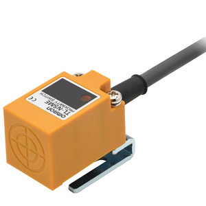 Square Type Proximity <b>Switch</b> TL-Q5MC1-Z 2M TL-Q5MC2-Z TL-Q5MB1-Z <b>Inductive</b> Sensor - Product Image 4