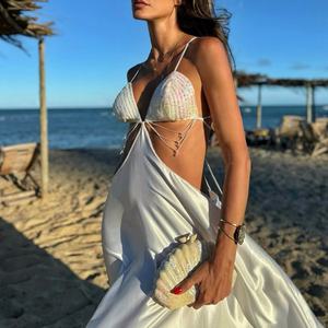 Robe longue de plage OEM style Pure Desire à fines bretelles, dos nu et découpes à la taille, idéale pour les vacances - Product Image 2